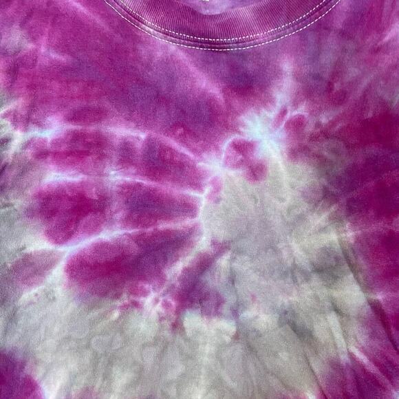 handmade tie dyed unisex tshirt purple gray spiral M - Picture 3 of 5